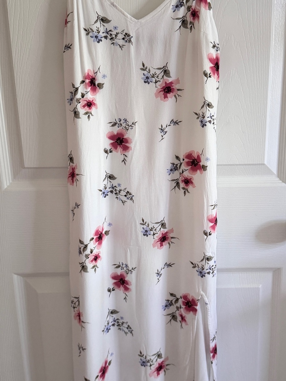 Abercrombie & Fitch White Midi Dress with Pink Floral Pattern